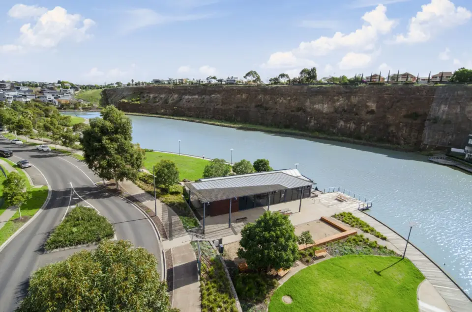 Multi-unit development in Keilor East